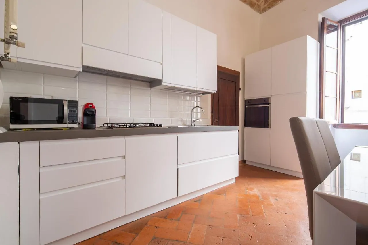 Lian Home In Florence By Mmega