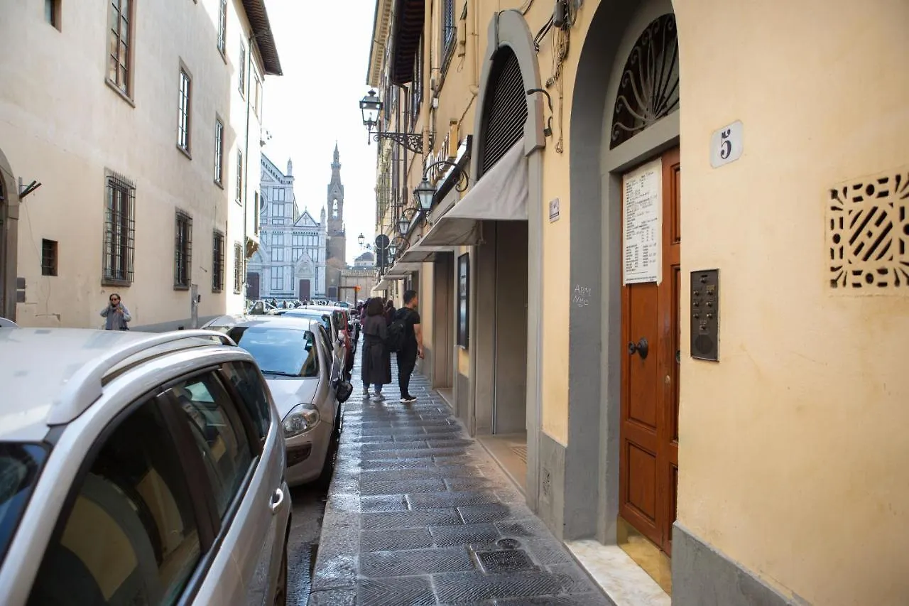 Lian Home In Florence By Mmega